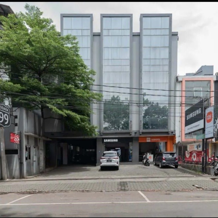 RedDoorz Room Pelajar Pejuang 3