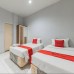 RedDoorz Twin Room Pelajar Pejuang 3