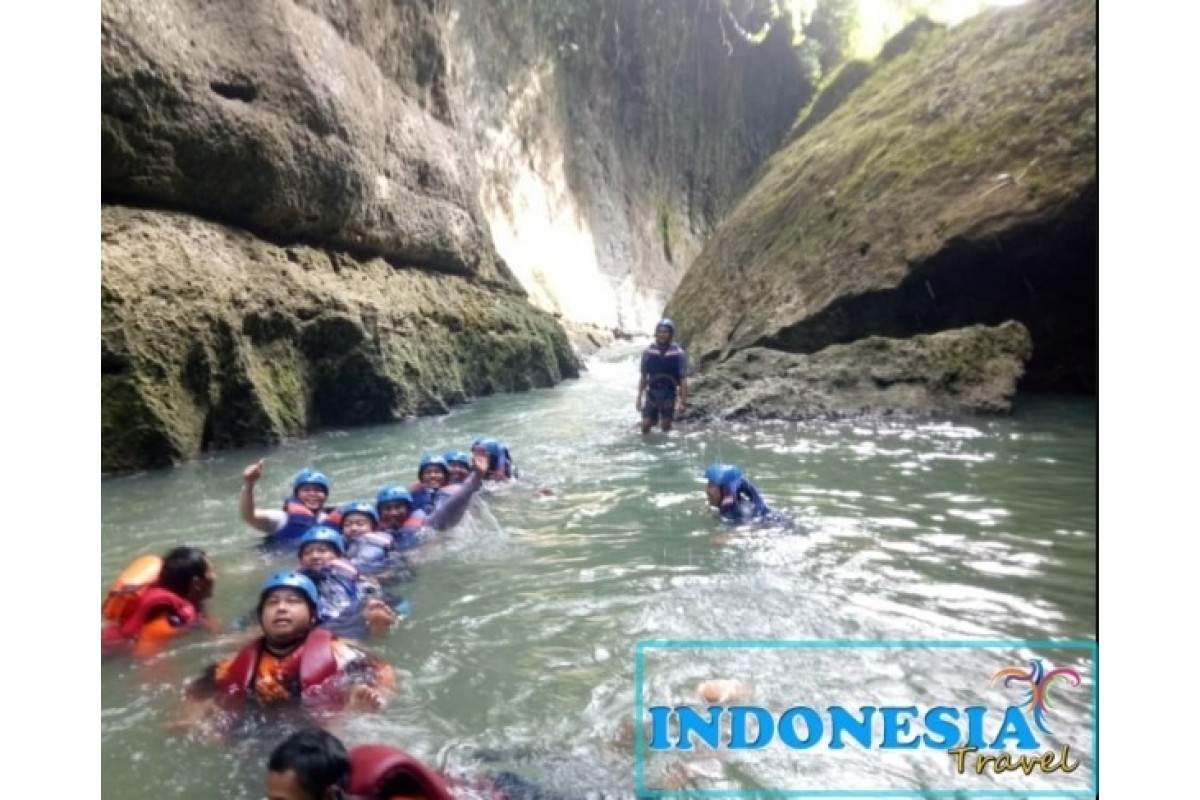 Body Rafting Ciwayang (paket hemat)