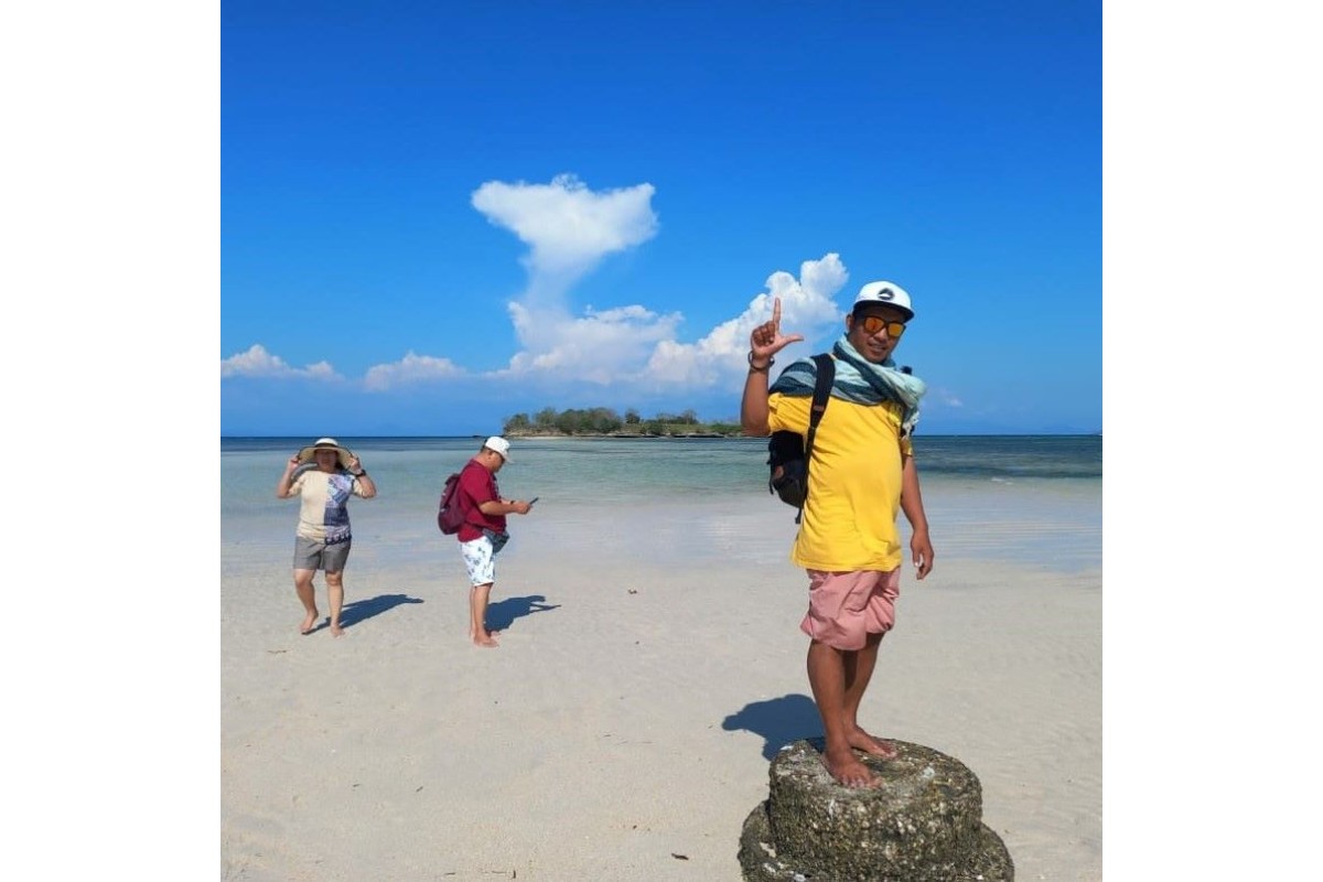 ONE DAY TOUR PINK BEACH