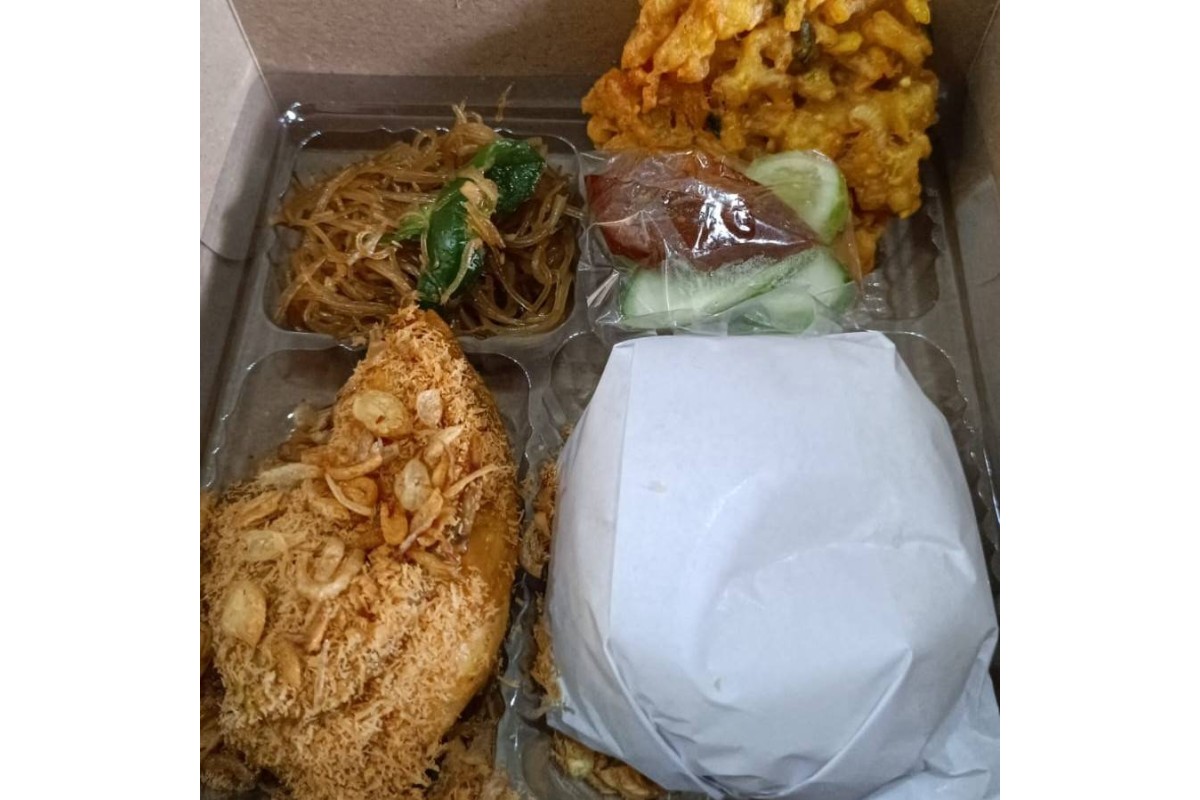 Paket A Nasi Kotak (Nasi Putih) 