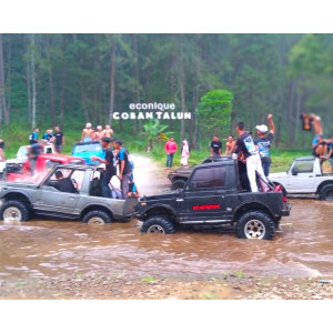 https://windowtraveler.com/image/cache/catalog/tourtravel/Ada%20di%20Batu/adb1-300x300.jpg