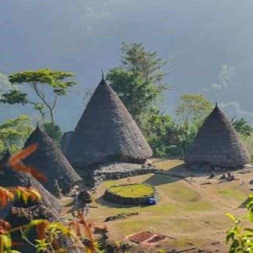 Open Trip Waerebo 2H1M