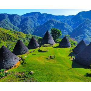 https://windowtraveler.com/image/cache/catalog/tourtravel/Komodo%20Explorer/ke27-300x300.jpg