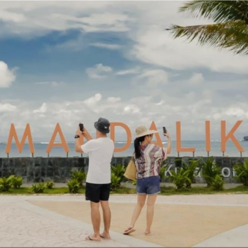 Tour Lombok  5D4N (Tanpa hotel)