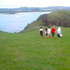 https://windowtraveler.com/image/cache/catalog/tourtravel/PT%20Silah%20lombok/ST3-300x300.jpg